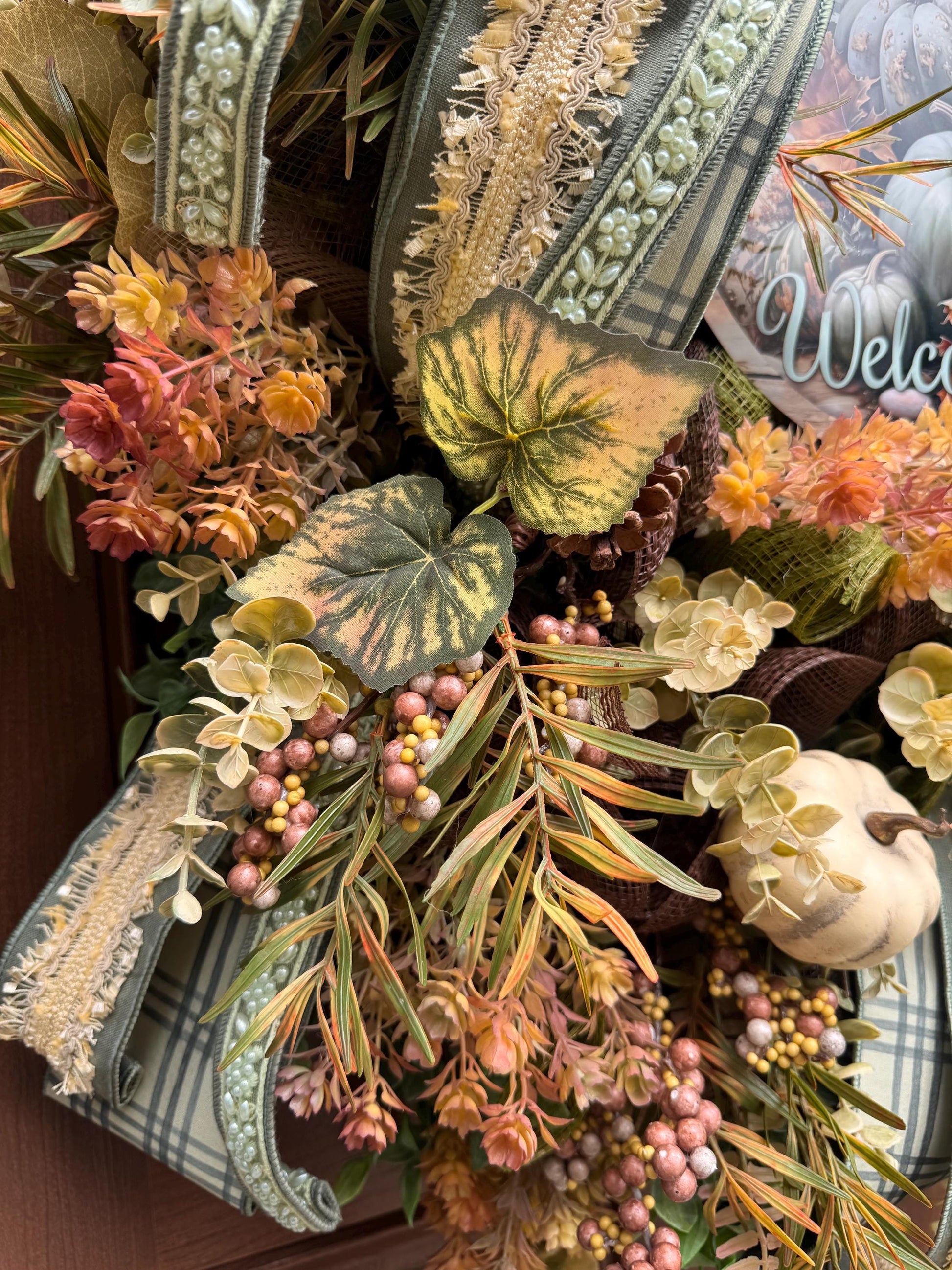 Welcome Fall Wreath, Rustic Autumn Door Decor, Woodland Pumpkin Wreath, Farmhouse Thanksgiving Hanger