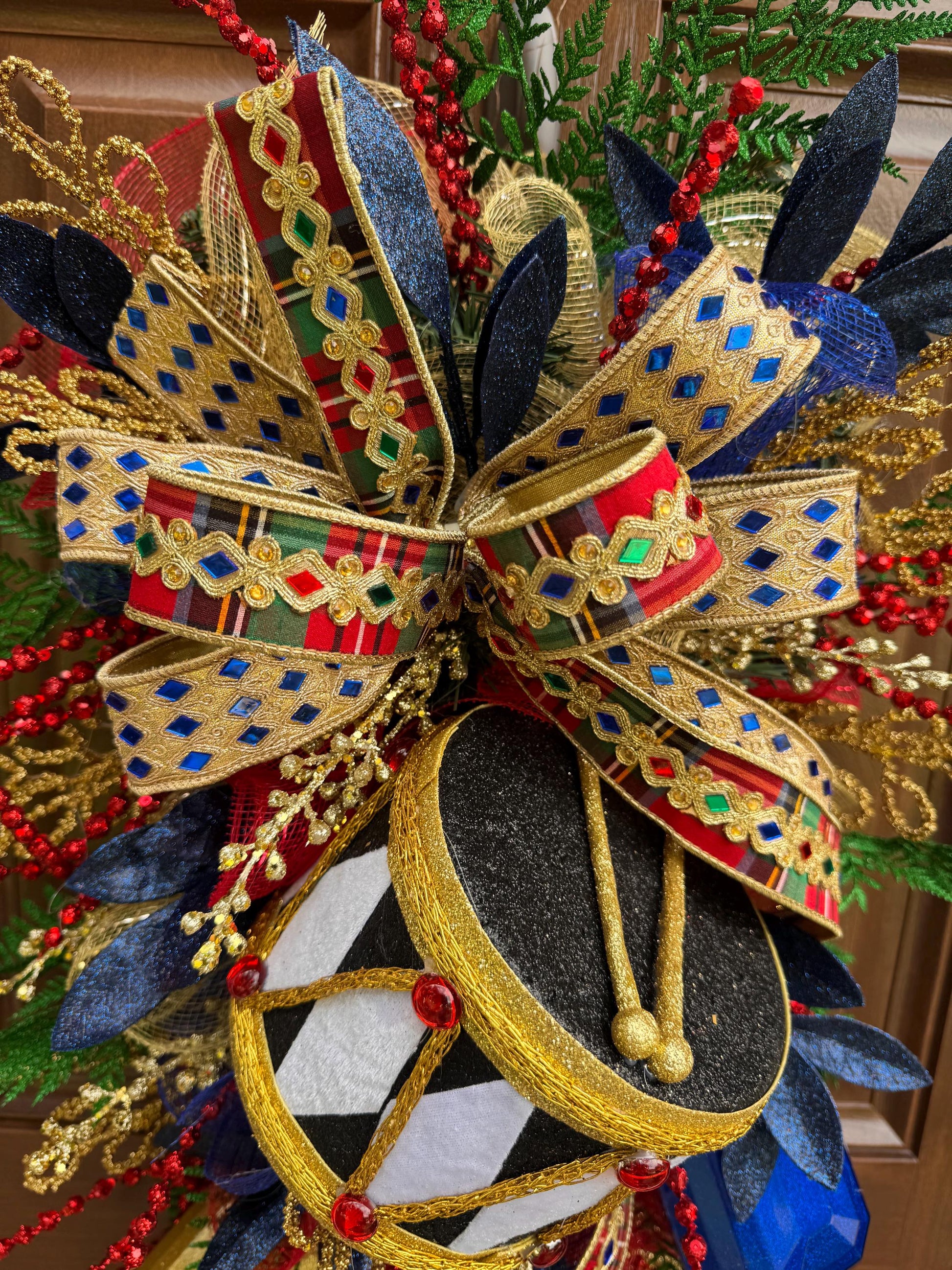 Nutcracker Drum Wreath for Front Door, Glam Holiday Home Decor for Porch or Indoor Office Wall Hanging, Elegant Christmas Party Accent