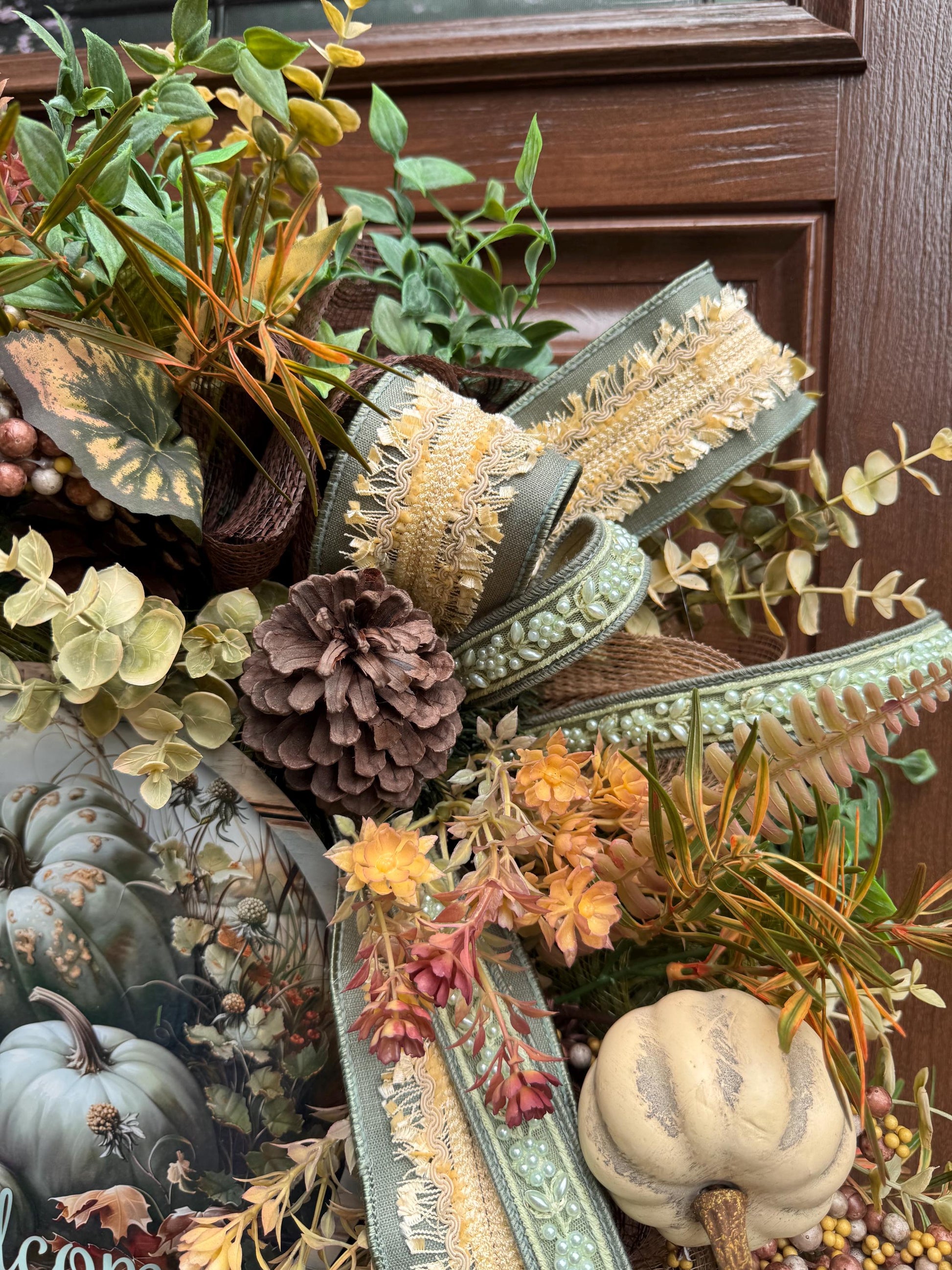 Welcome Fall Wreath, Rustic Autumn Door Decor, Woodland Pumpkin Wreath, Farmhouse Thanksgiving Hanger