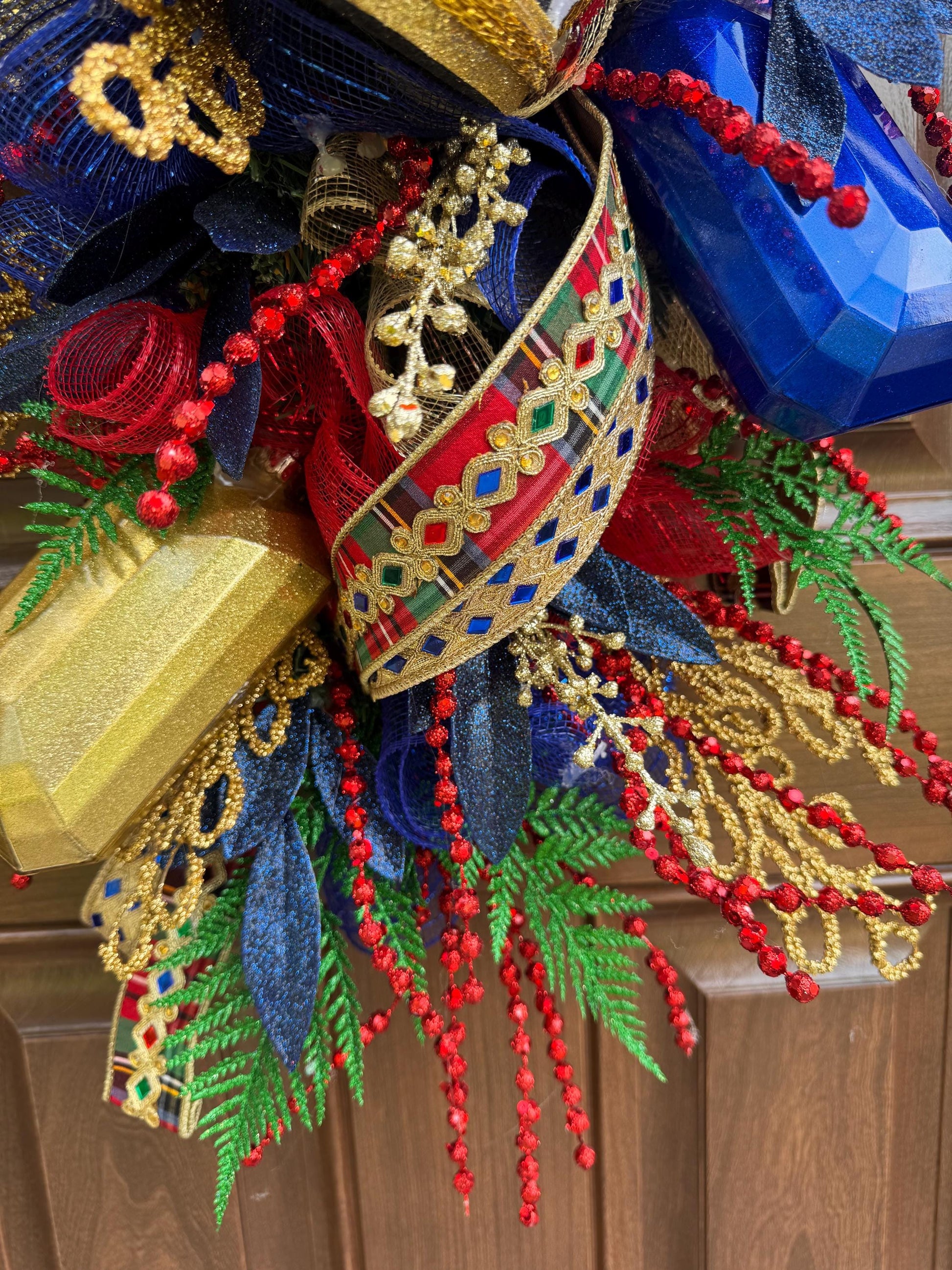 Nutcracker Drum Wreath for Front Door, Glam Holiday Home Decor for Porch or Indoor Office Wall Hanging, Elegant Christmas Party Accent