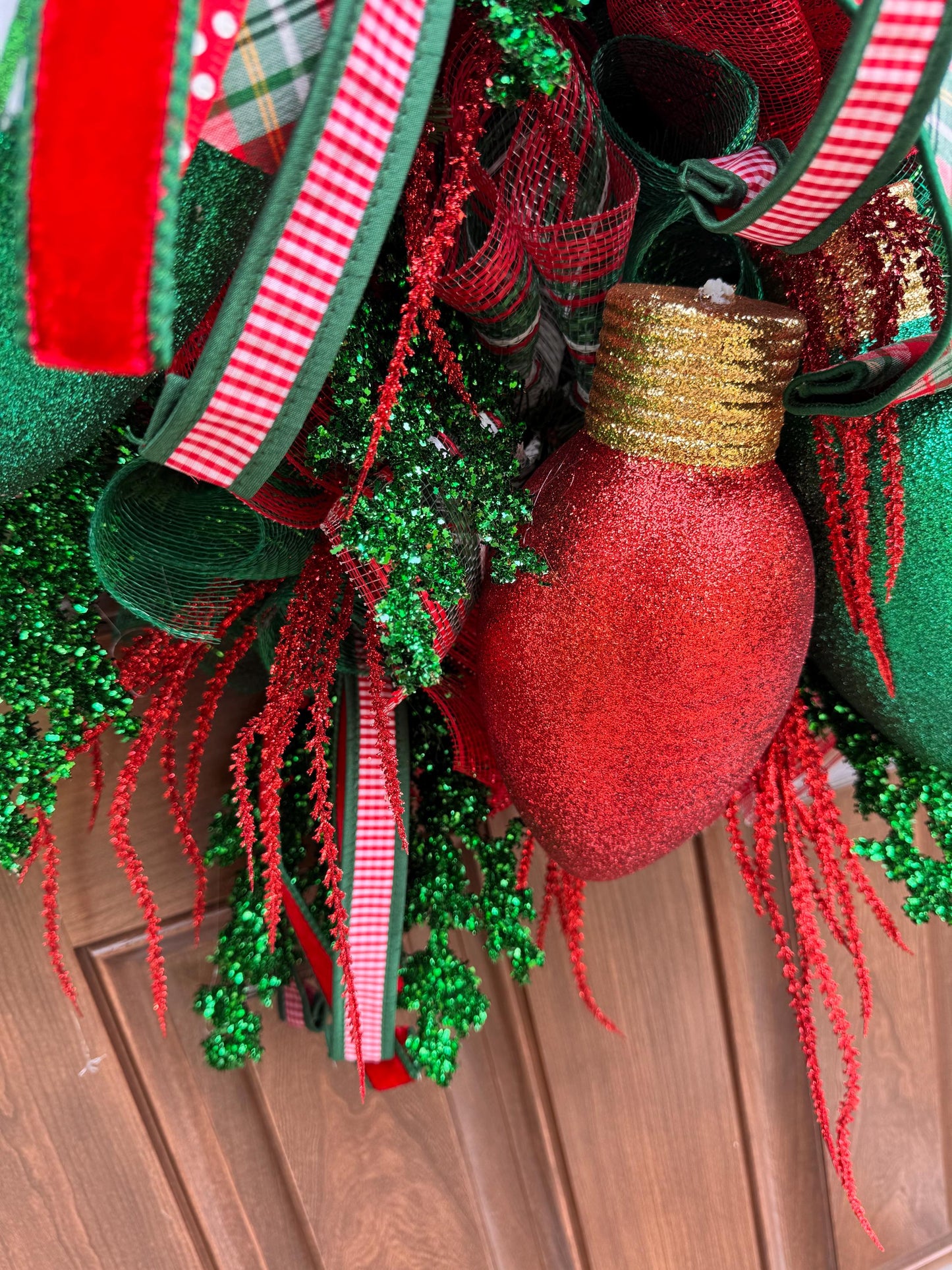 Whimsical Christmas Wreath with Glittered Lights and Ribbons – Red and Green Holiday Door Decor for Front Door, Christmas Outdoor Porch