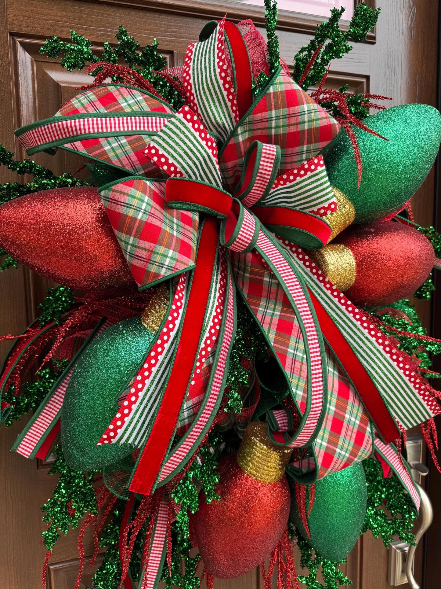 Whimsical Christmas Wreath with Glittered Lights and Ribbons – Red and Green Holiday Door Decor for Front Door, Christmas Outdoor Porch