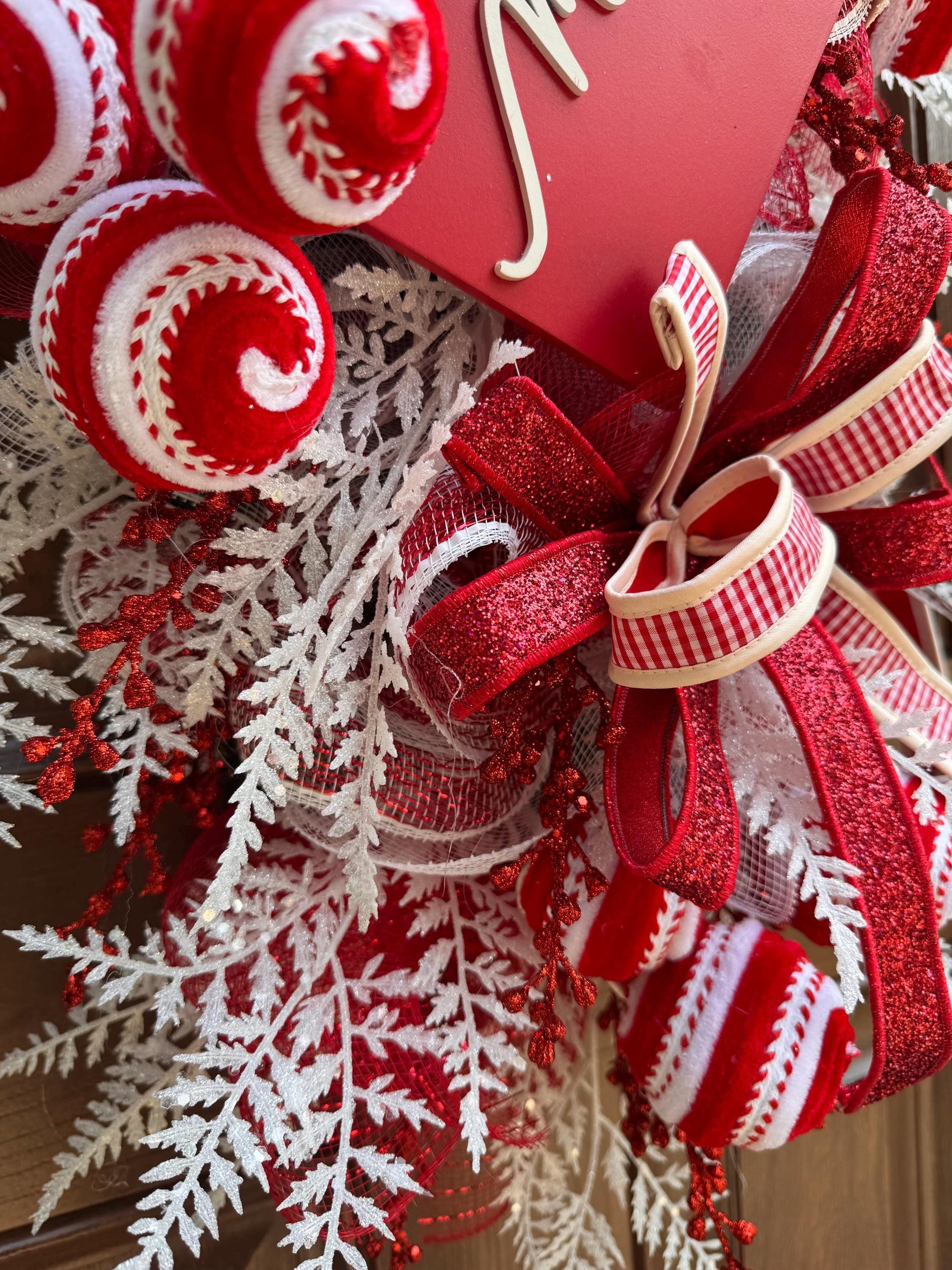 Peppermint Christmas Swag, Candy Cane Holiday Door Decoration, Merry Christmas Hanger for Outdoor Porch or Indoor Office Wall