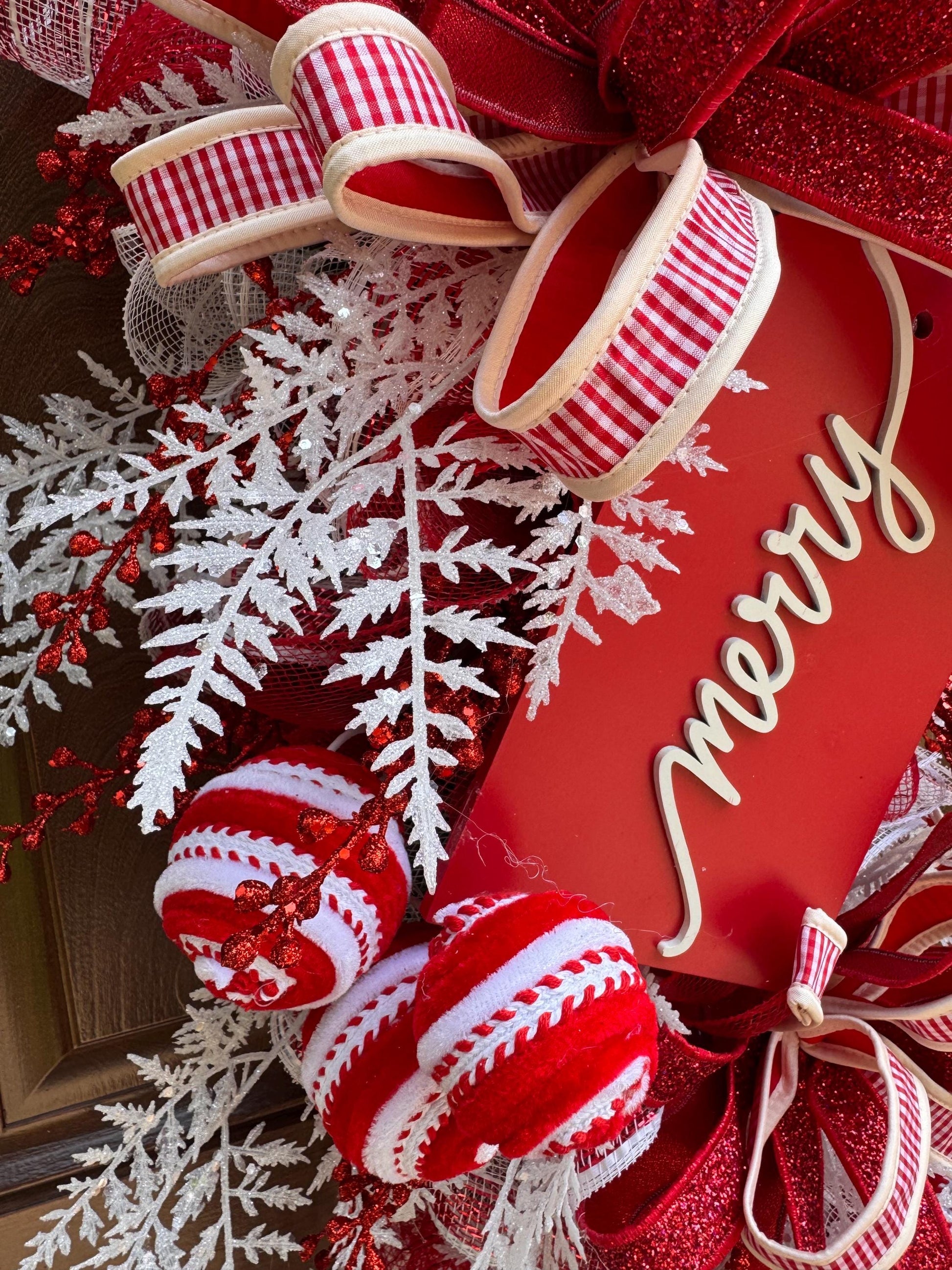 Peppermint Christmas Swag, Candy Cane Holiday Door Decoration, Merry Christmas Hanger for Outdoor Porch or Indoor Office Wall
