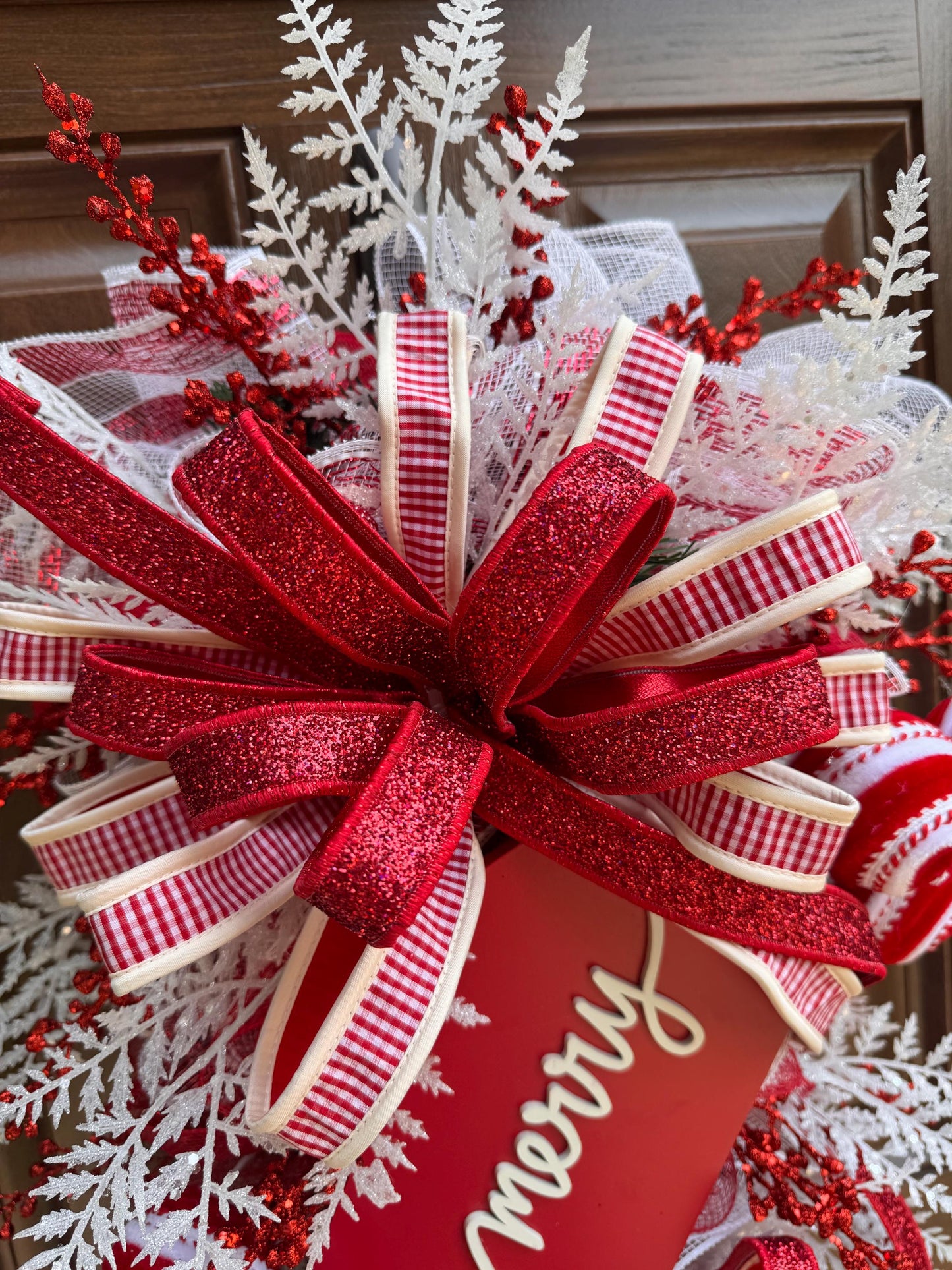 Peppermint Christmas Swag, Candy Cane Holiday Door Decoration, Merry Christmas Hanger for Outdoor Porch or Indoor Office Wall