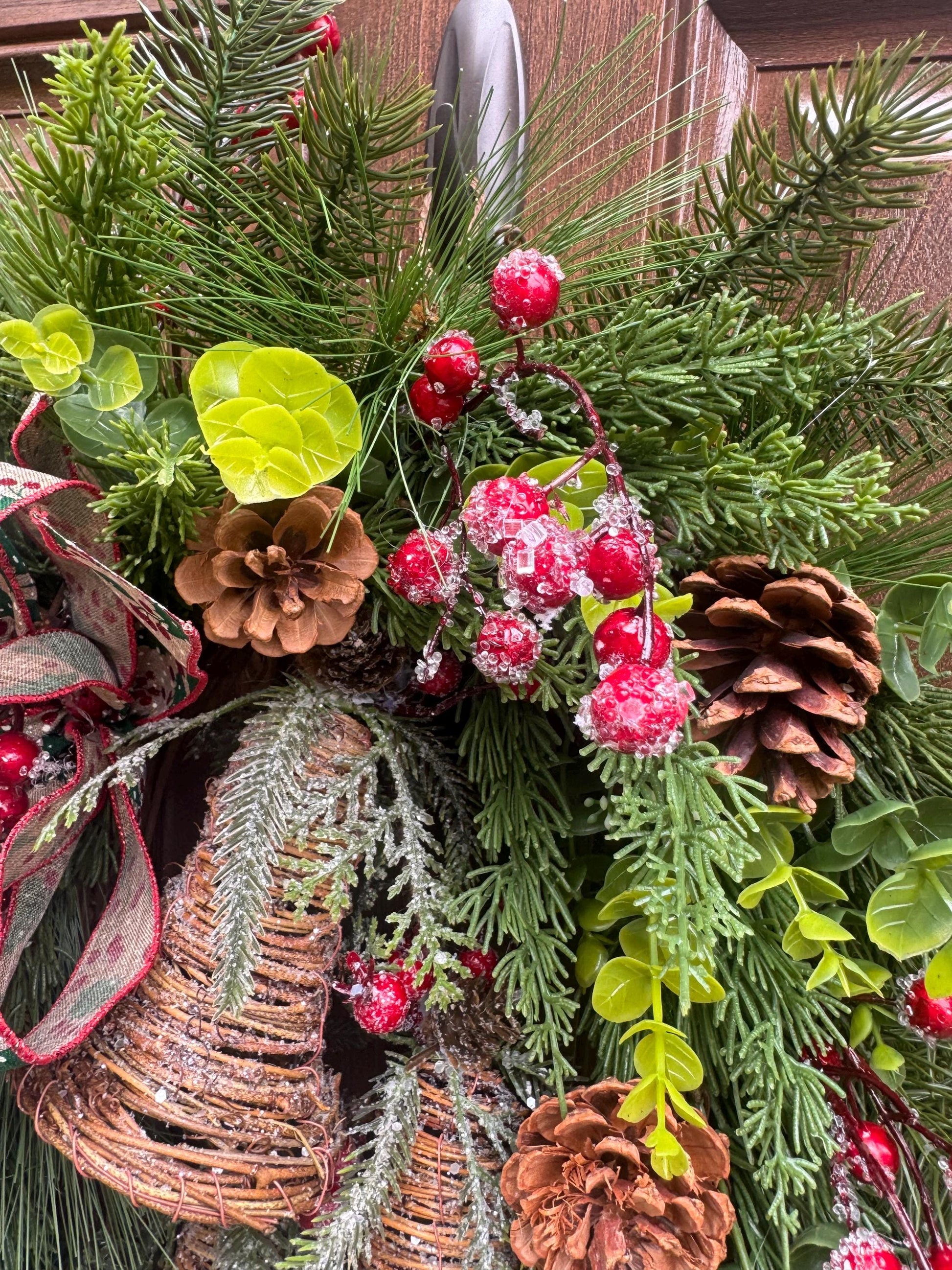 Rustic Christmas Bell Wreath, Farmhouse Christmas Front Door Wreath, Pinecone & Holly Berry Winter Wreath, Woodland Holiday Door Decor