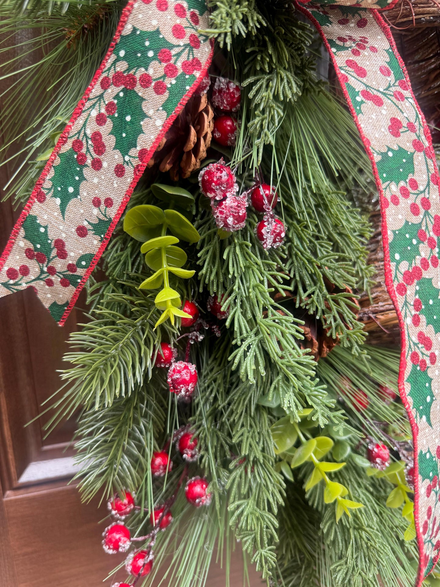 Rustic Christmas Bell Wreath, Farmhouse Christmas Front Door Wreath, Pinecone & Holly Berry Winter Wreath, Woodland Holiday Door Decor