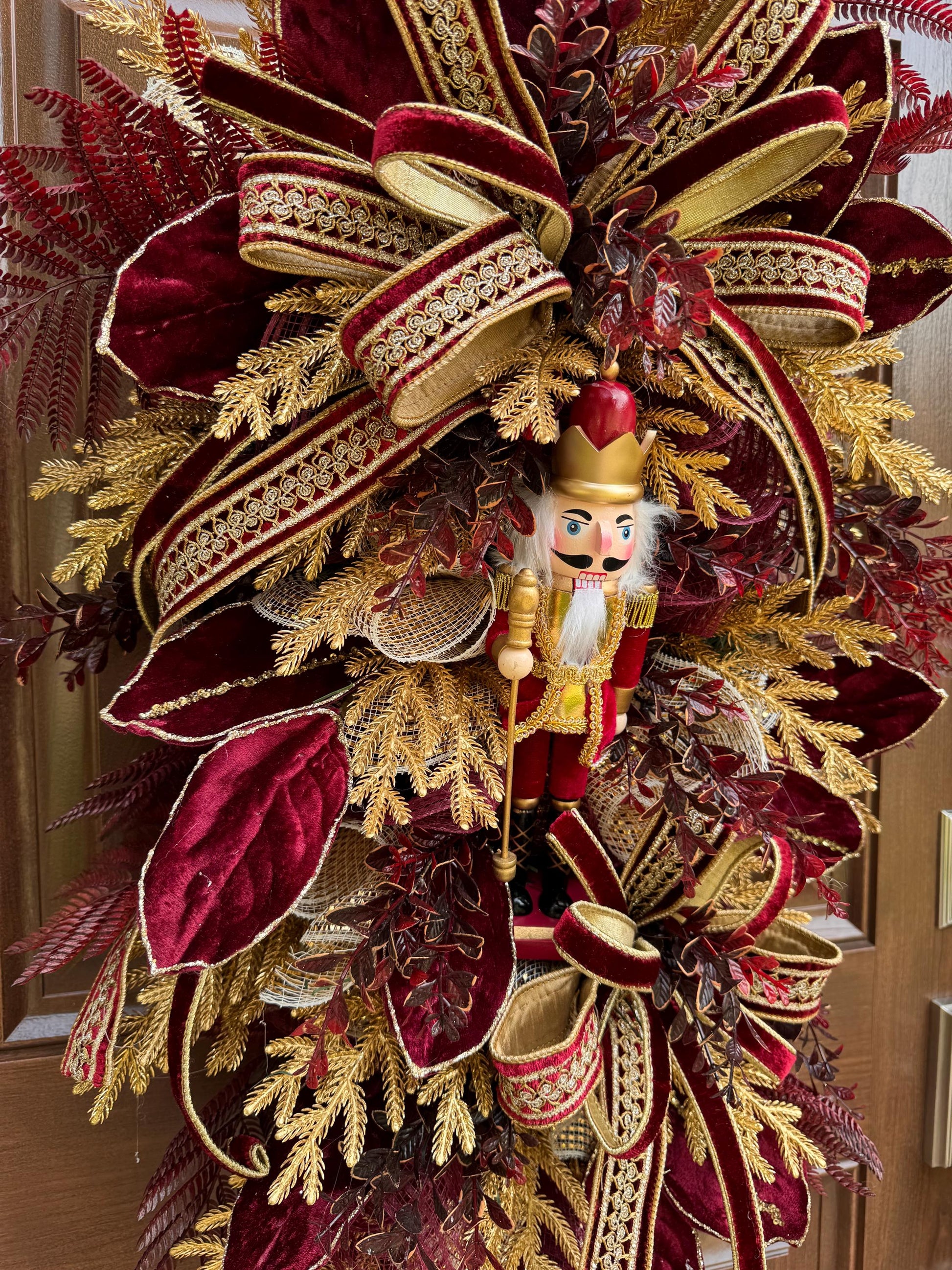 Burgundy Gold Nutcracker Christmas Swag, Luxury Christmas Door Wreath, Elegant Holiday Front Door Decor, Christmas Porch Decor