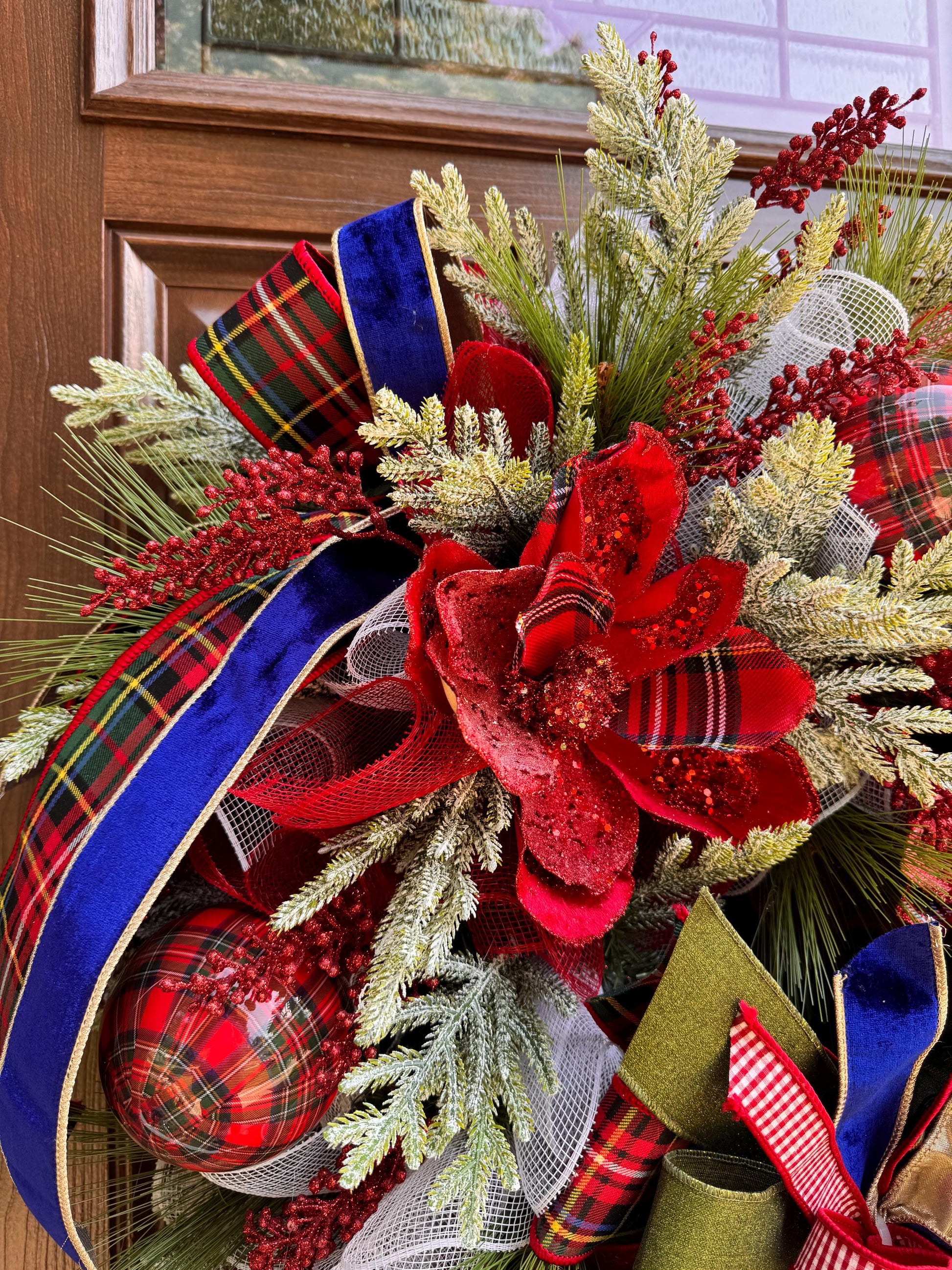 Traditional Tartan Christmas Wreath, Red Plaid Holiday Door Decor, Elegant Poinsettia Wreath, Classic Christmas Front Door