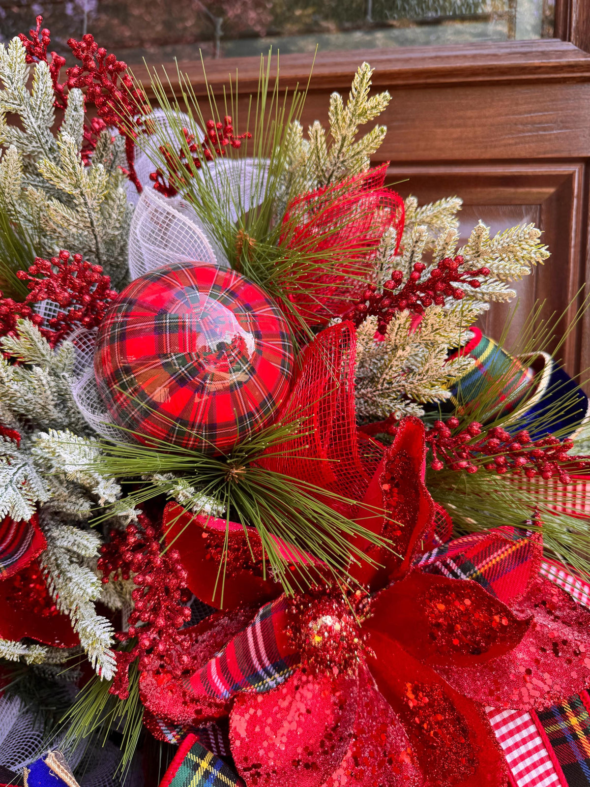 Traditional Tartan Christmas Wreath, Red Plaid Holiday Door Decor, Elegant Poinsettia Wreath, Classic Christmas Front Door