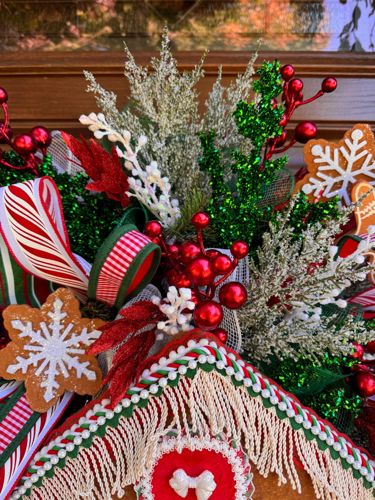 Gingerbread Christmas Wreath, Gingerbread House Wreath, Candy Cane Christmas Door Decor