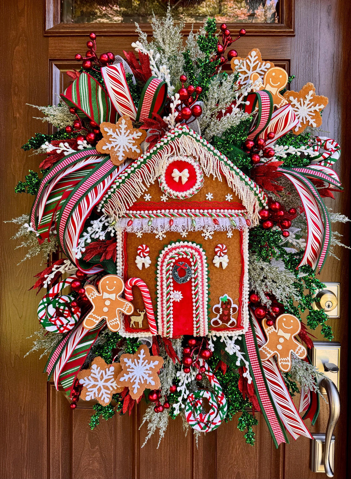 Gingerbread Christmas Wreath, Gingerbread House Wreath, Candy Cane Christmas Door Decor