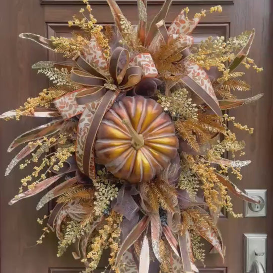 Elegant Fall Pumpkin Wreath for Front Door, Glam Autumn Pumpkin Wreath for Outdoor Porch, Thanksgiving Front Door Wreath Decor, Harvest Glam