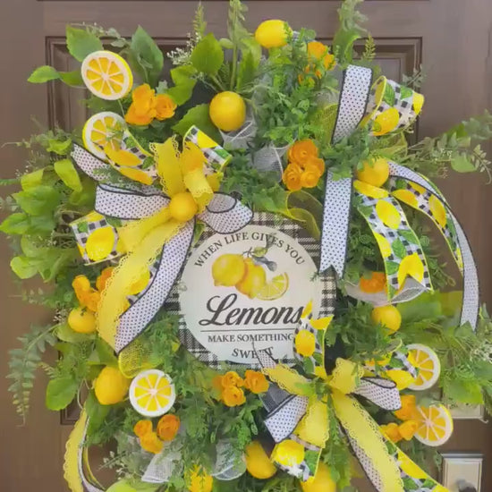 When Life Gives You Lemons Wreath – Lemon Front Door Hanger – Yellow & Black Buffalo Check Wreath – Farmhouse Summer Door Decor